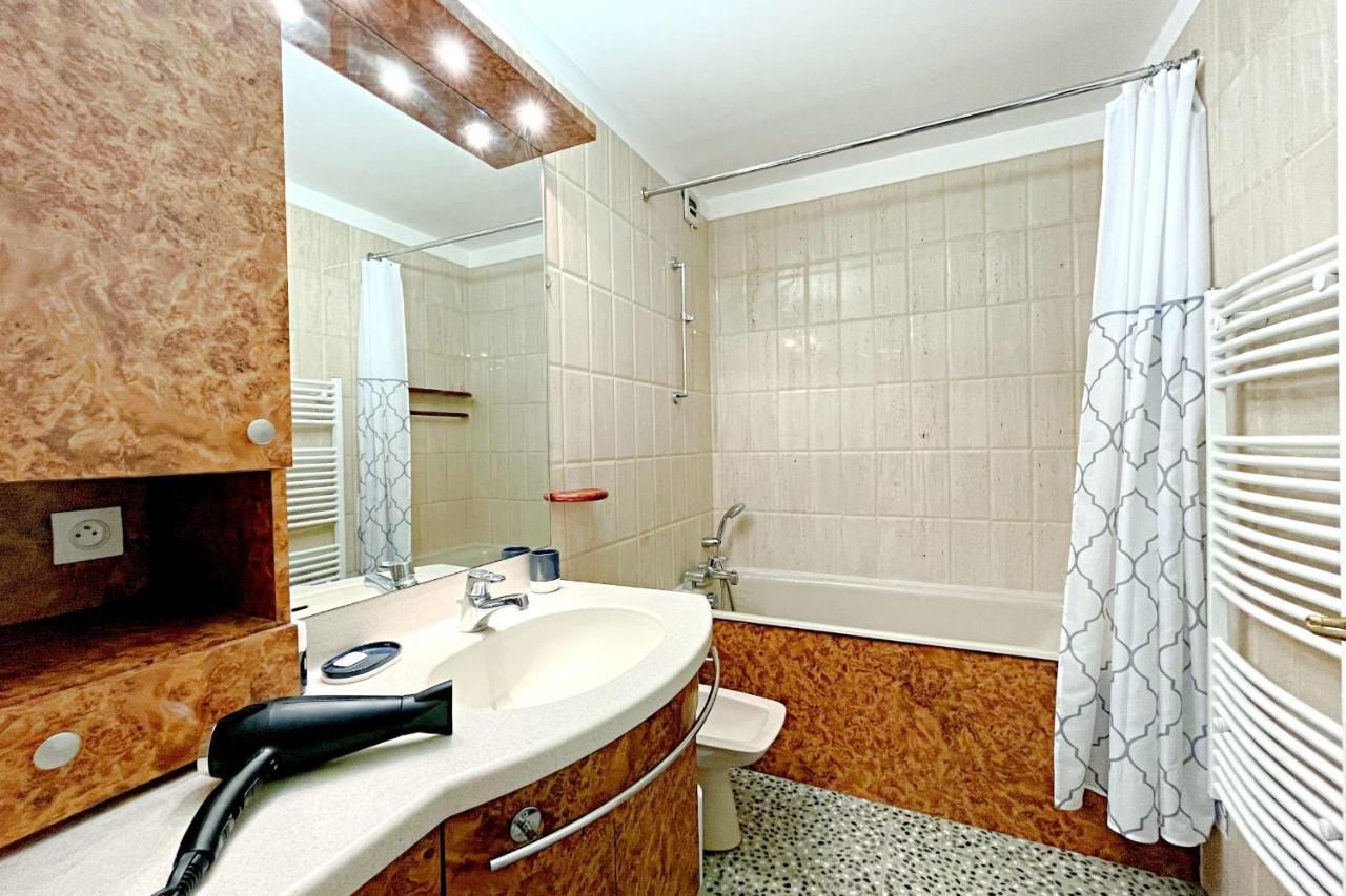 3 Bedroom - Heart Of Annecy - No Wifi Экстерьер фото